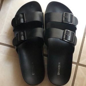 Black platform sandals